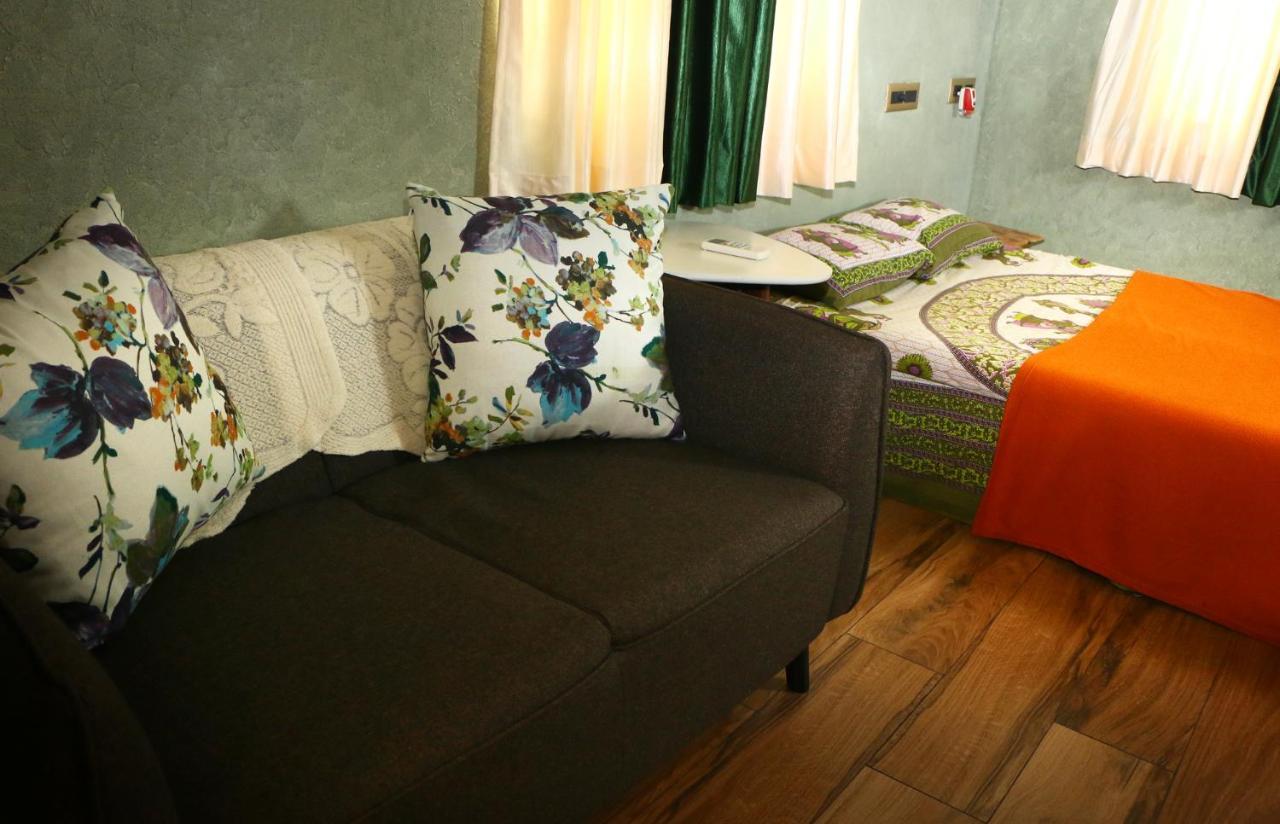 Вилла Penthouse 2Bhk With Bathtub And Terrace Пондичерри Экстерьер фото